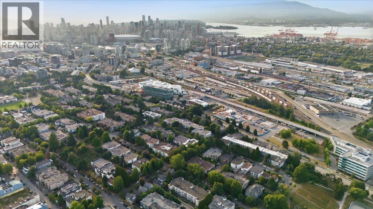 1 Bed, 1 Bath Apartment for Sale in Vancouver – 309 825 E 7TH AVENUE, Vancouver – MLS# R3148450 - Image 26