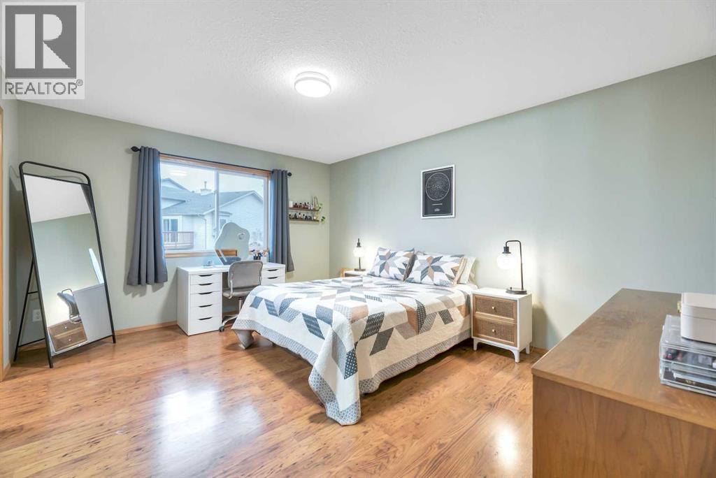 545 Hillview Gate - 32