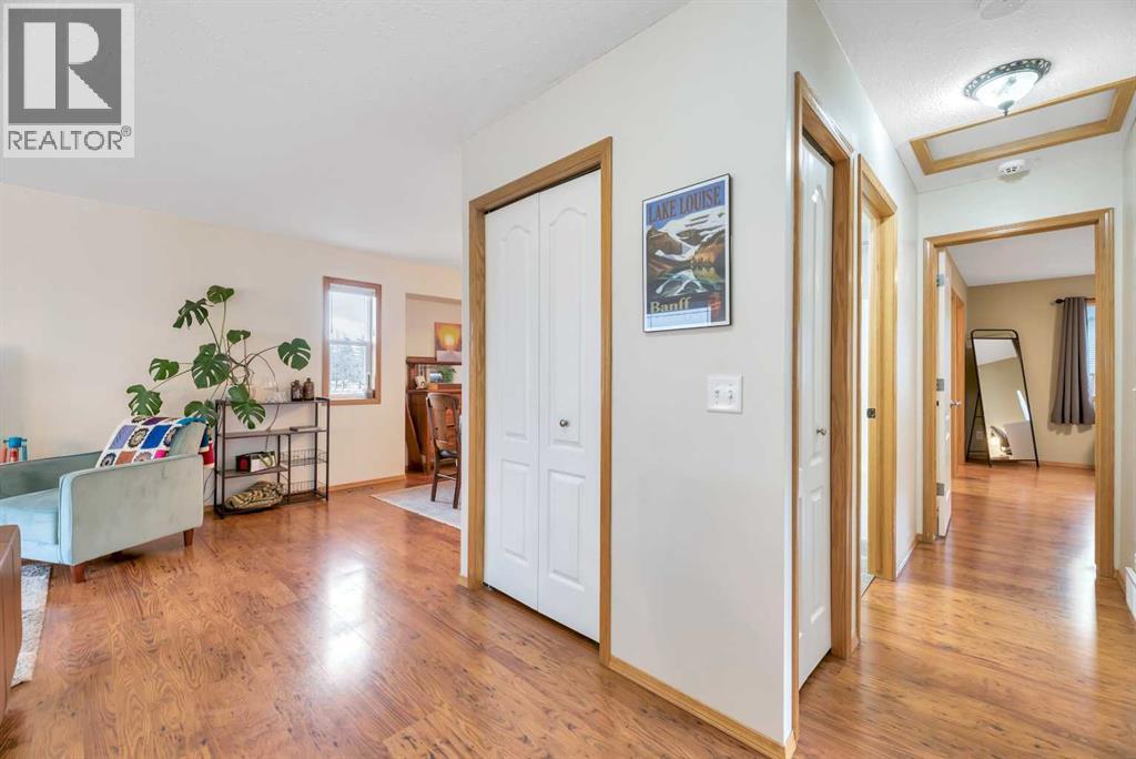 545 Hillview Gate - 33