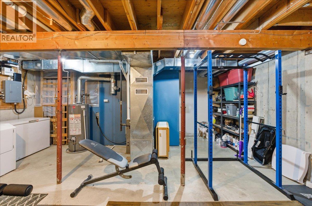 258 2ND Avenue - 39