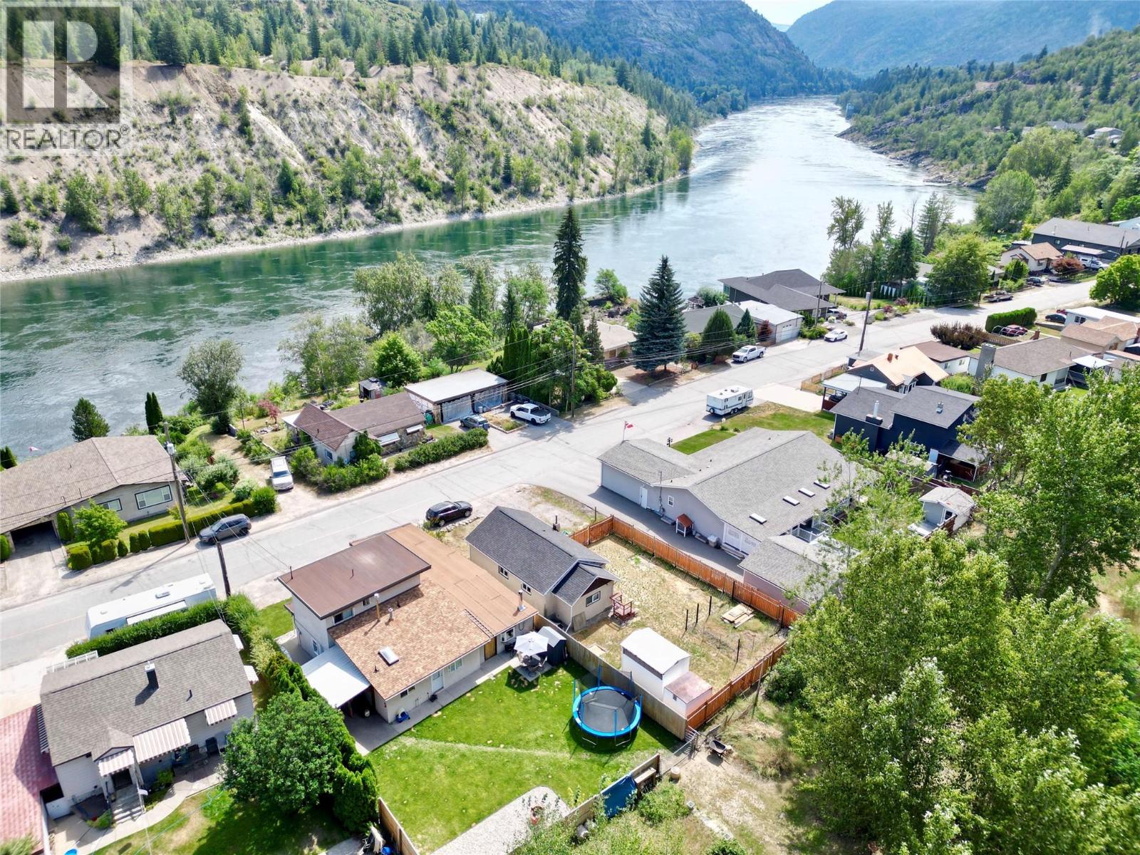 258 2ND Avenue - 68