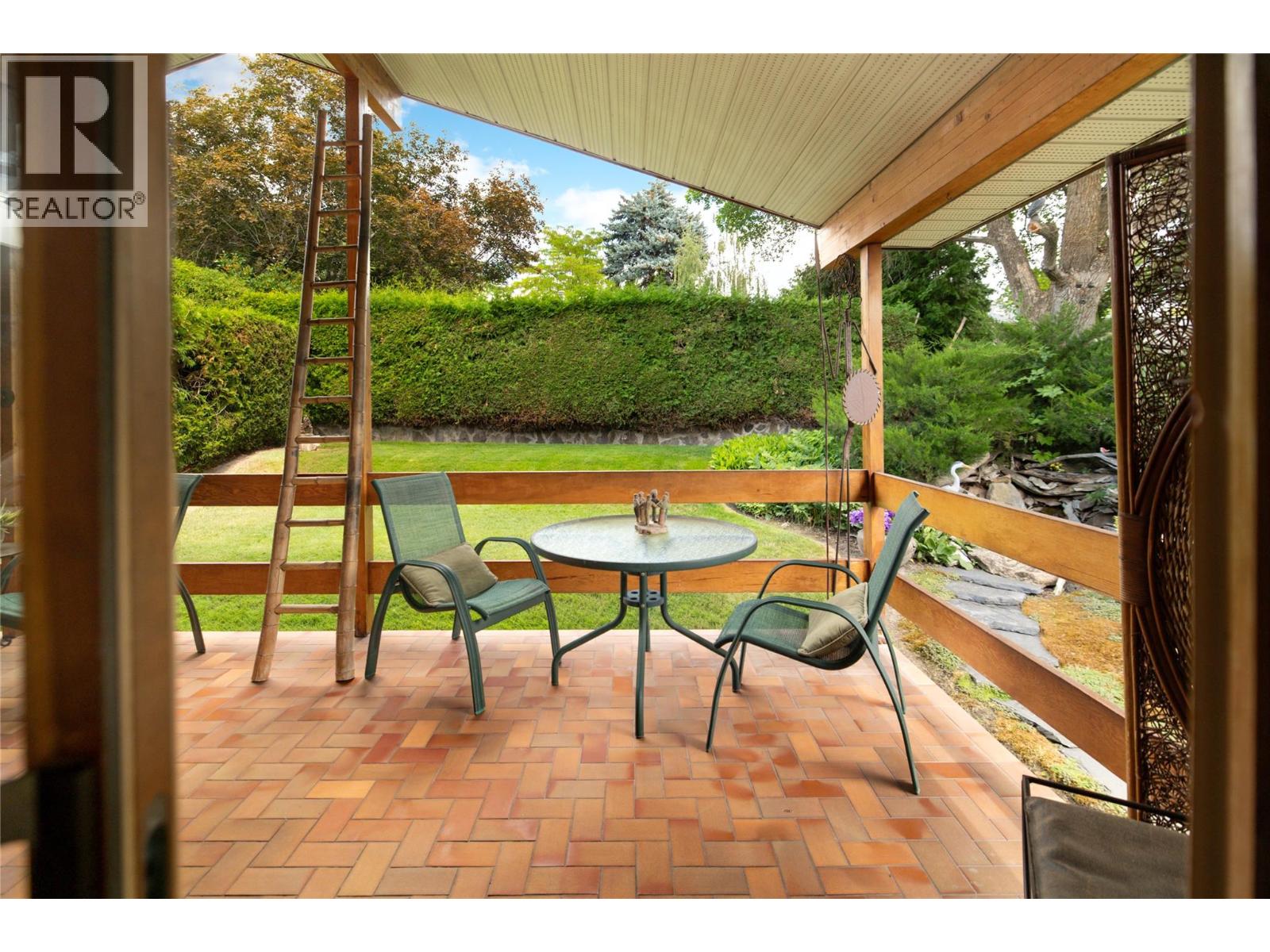 1109 PINECREST Lane - 40