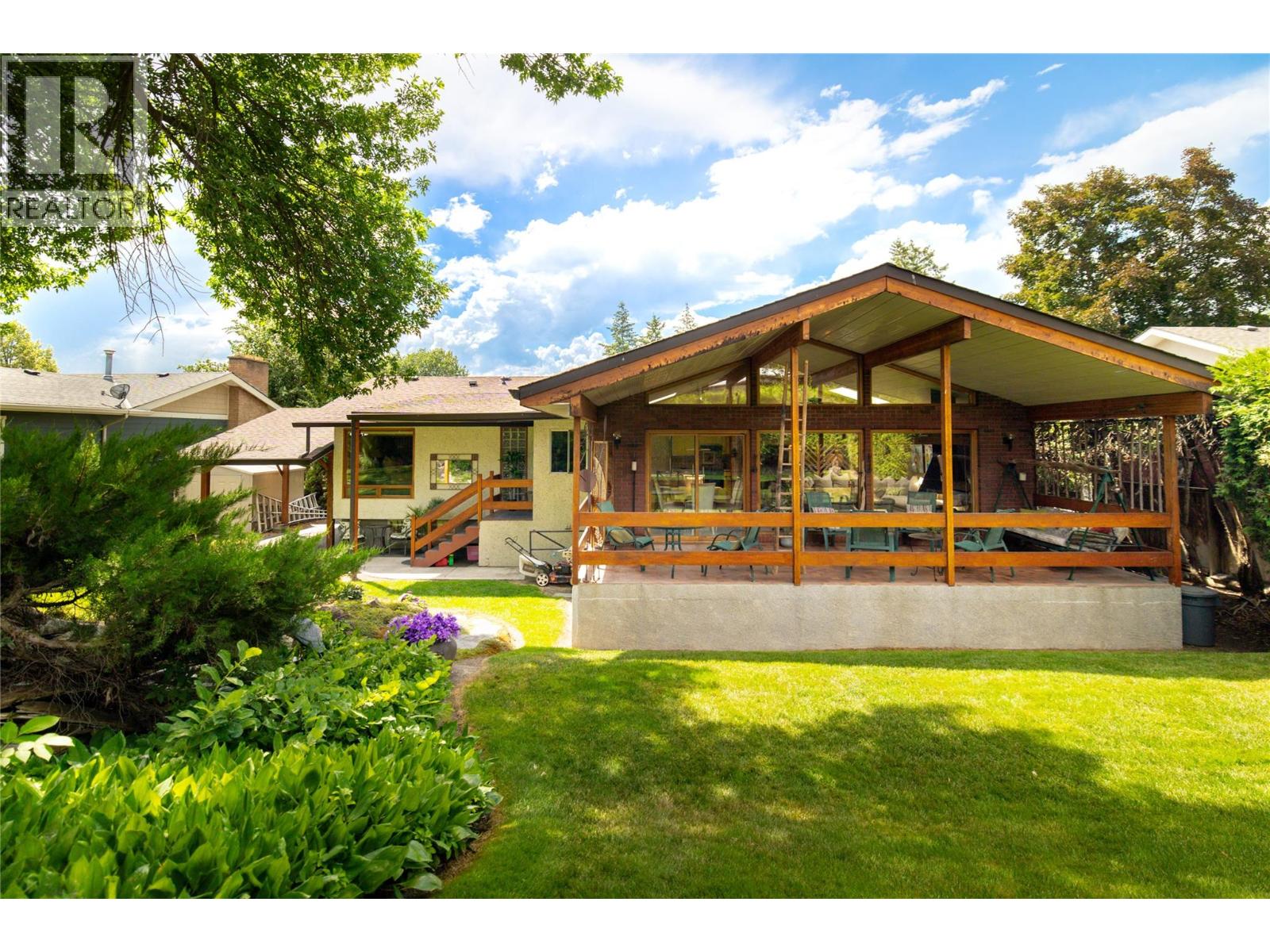 1109 PINECREST Lane - 2