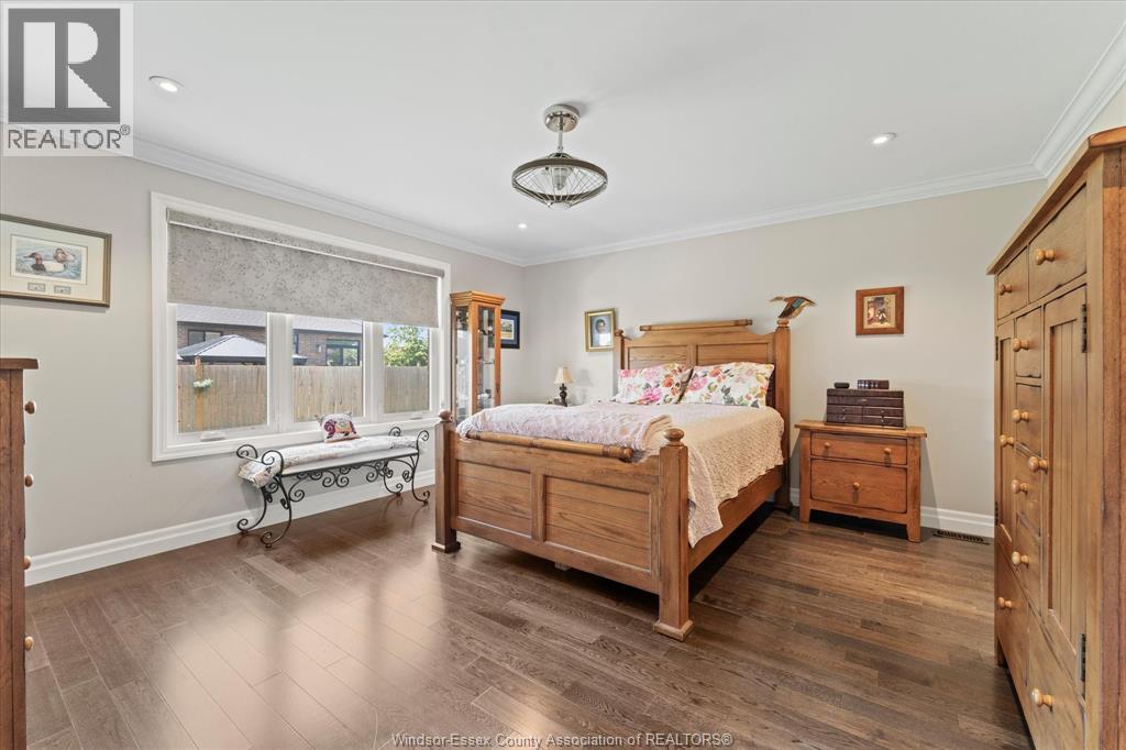 252 SERENA - 18