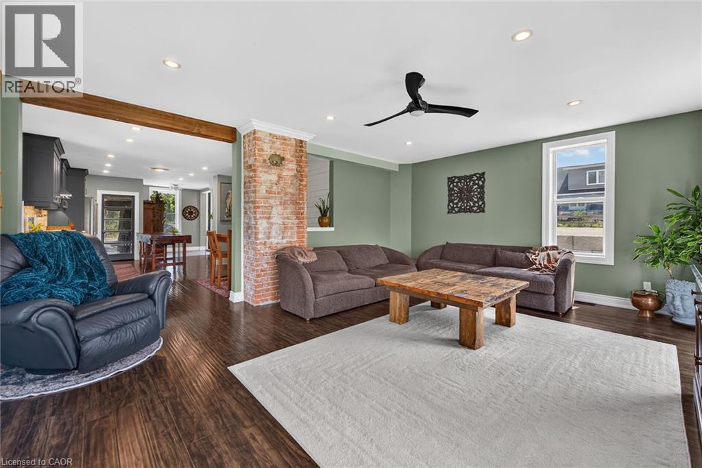 7327 RAINHAM Road - 14