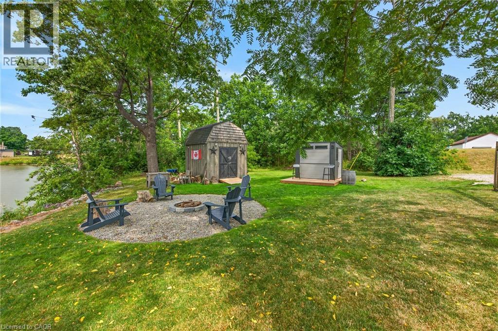 7327 RAINHAM Road - Image 38