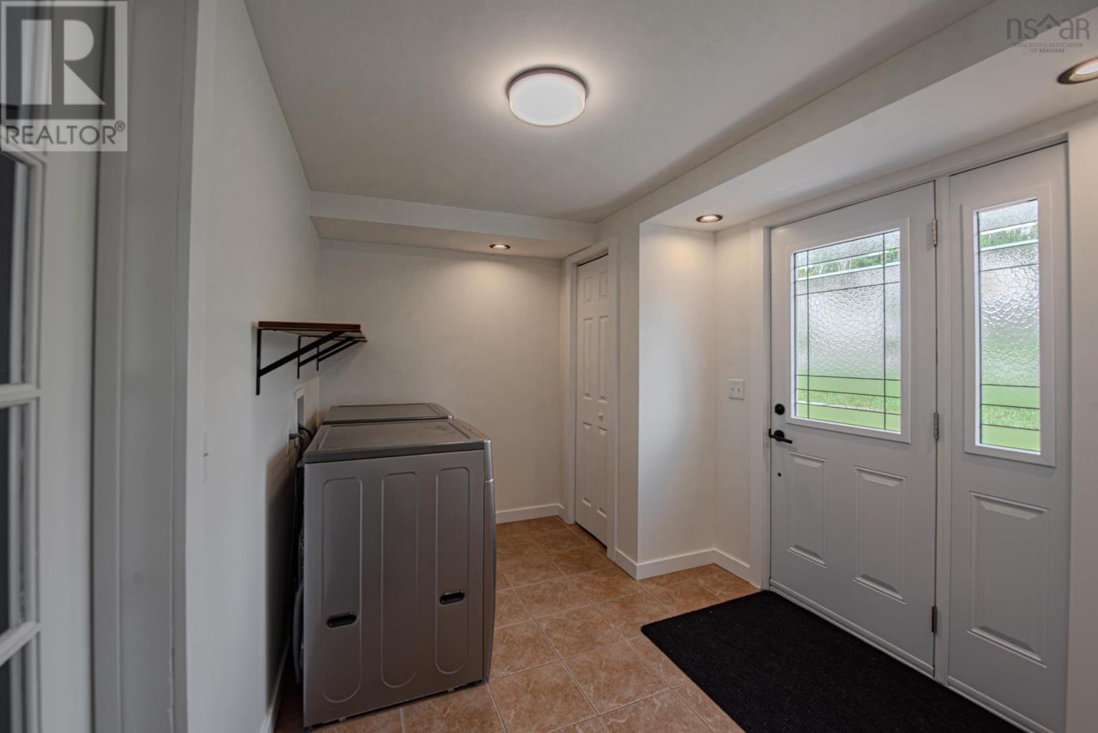 35 Foxbrook Road - 19