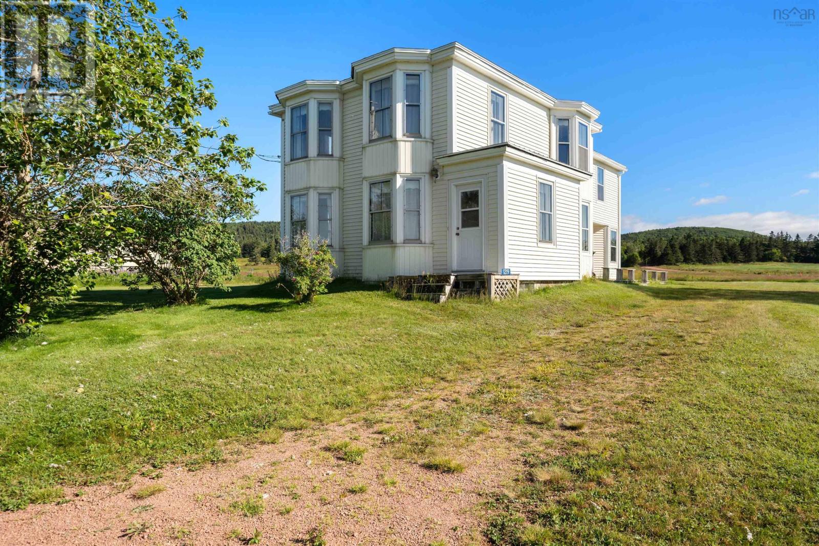 1219 West Advocate Road - Image 2