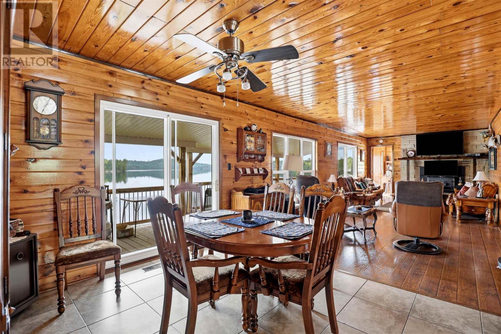 9182 Highway 129 - 16