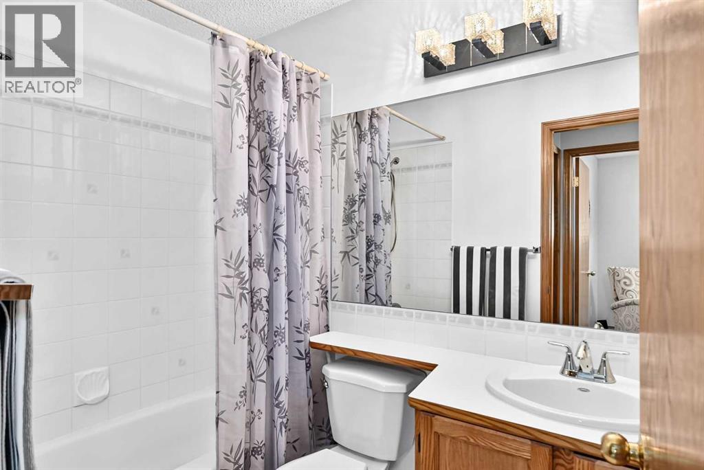 11444 Coventry Boulevard NE - 35