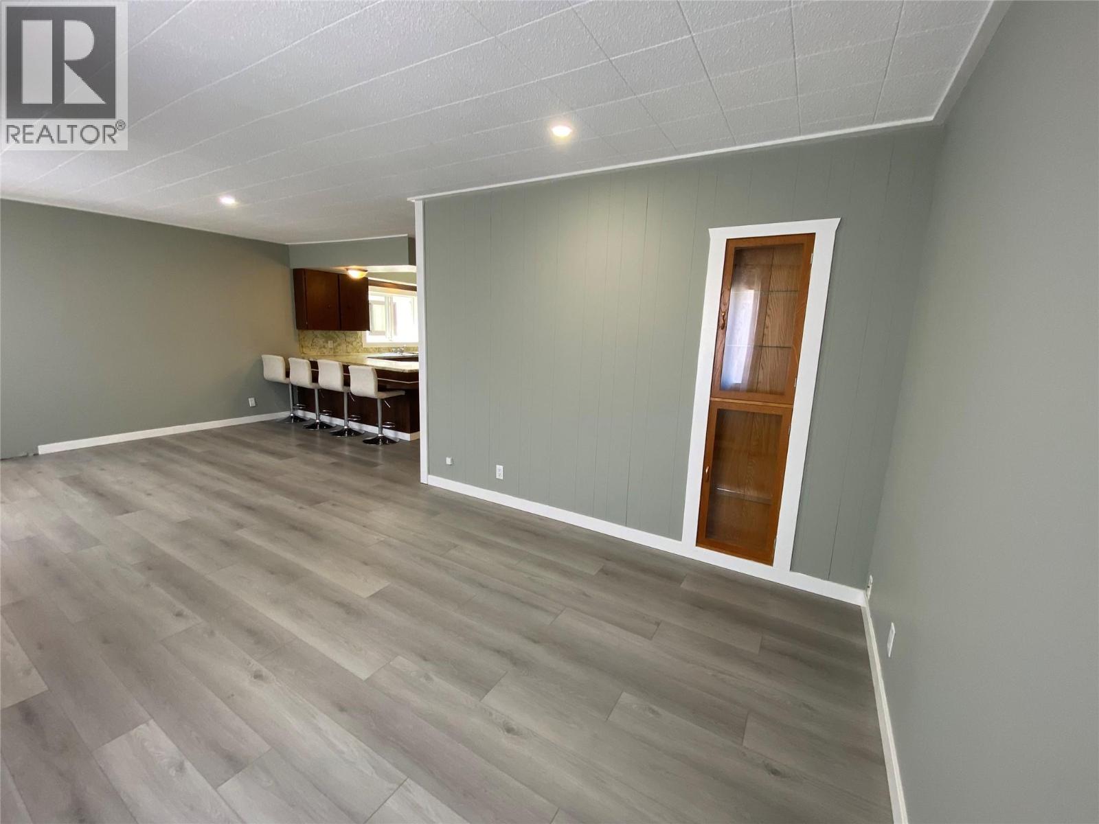 1338 Columbia Avenue - 4