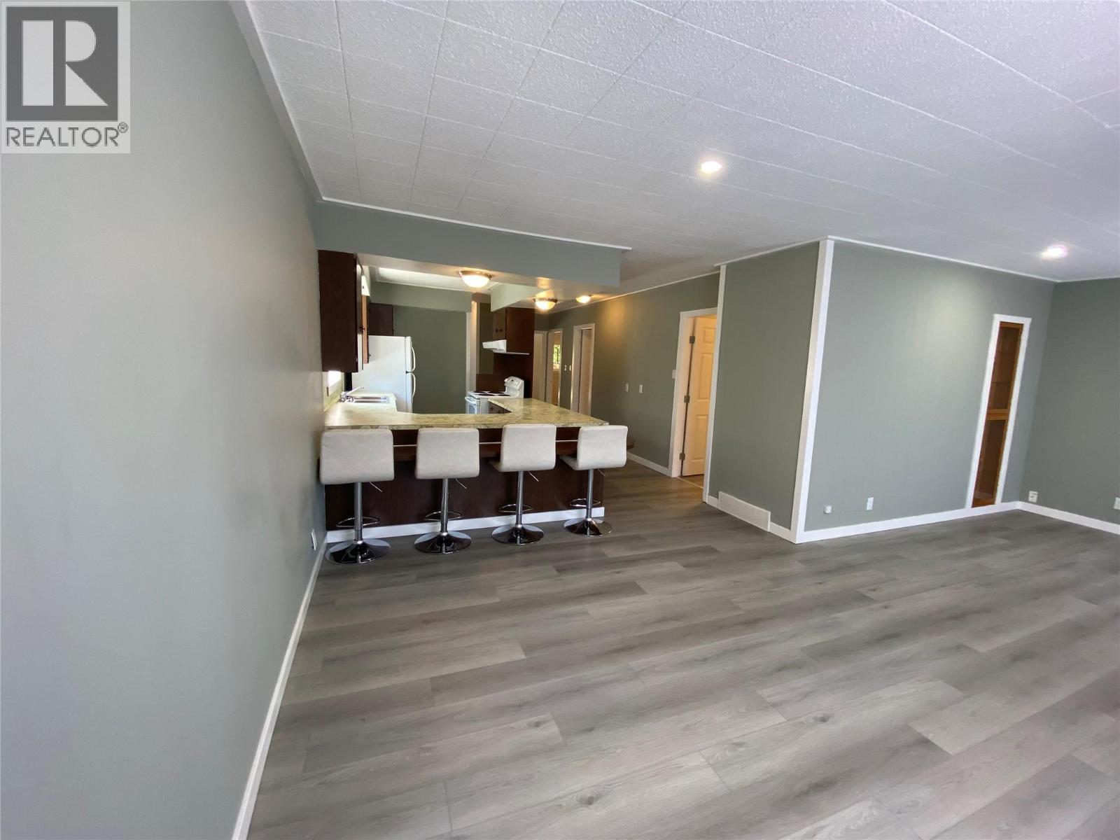 1338 Columbia Avenue - 7