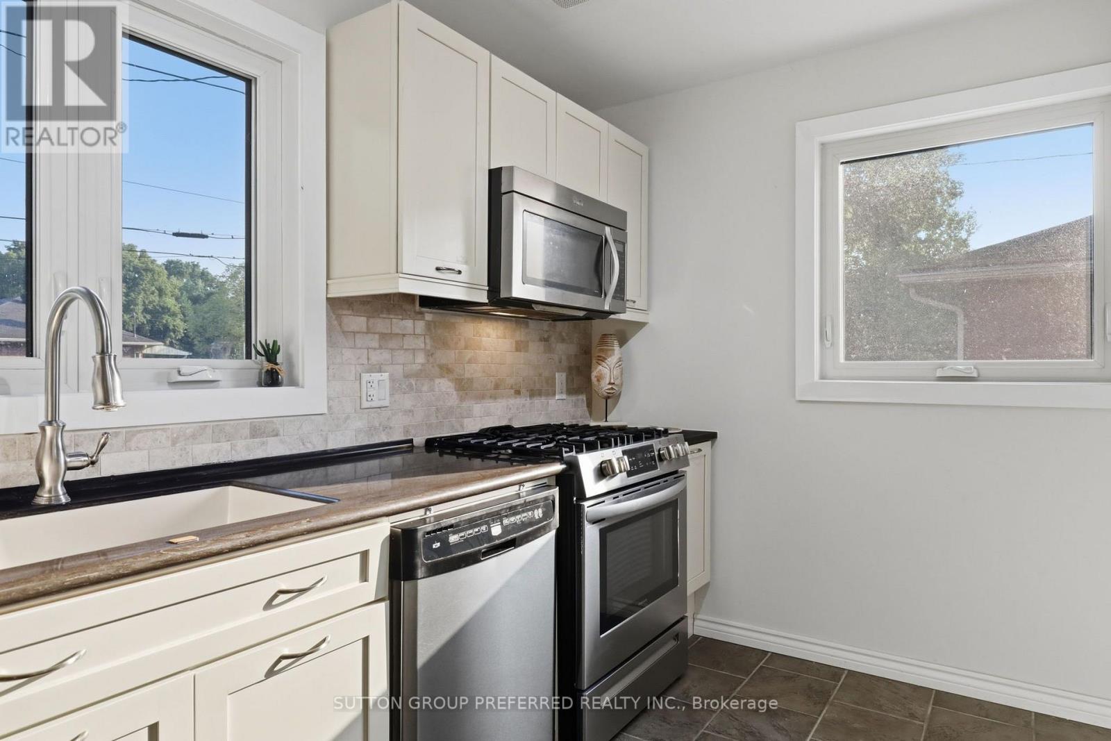 415 RANDOL DRIVE - Image 16