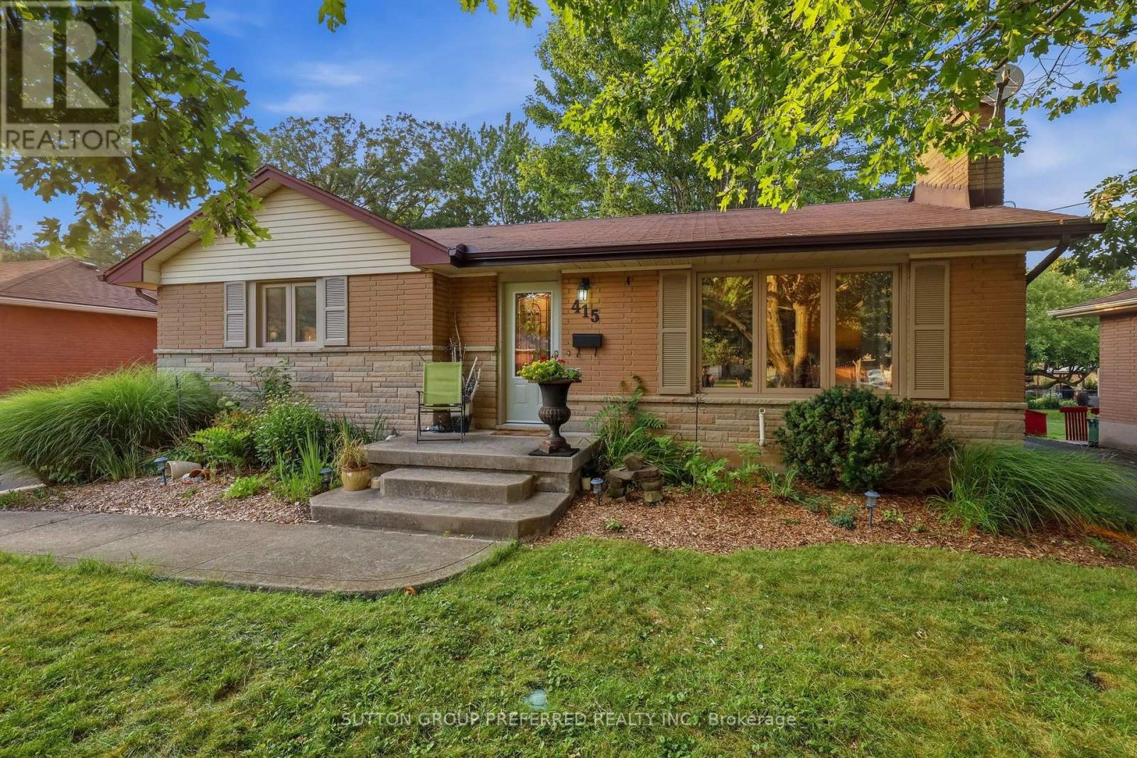 415 RANDOL DRIVE - 1