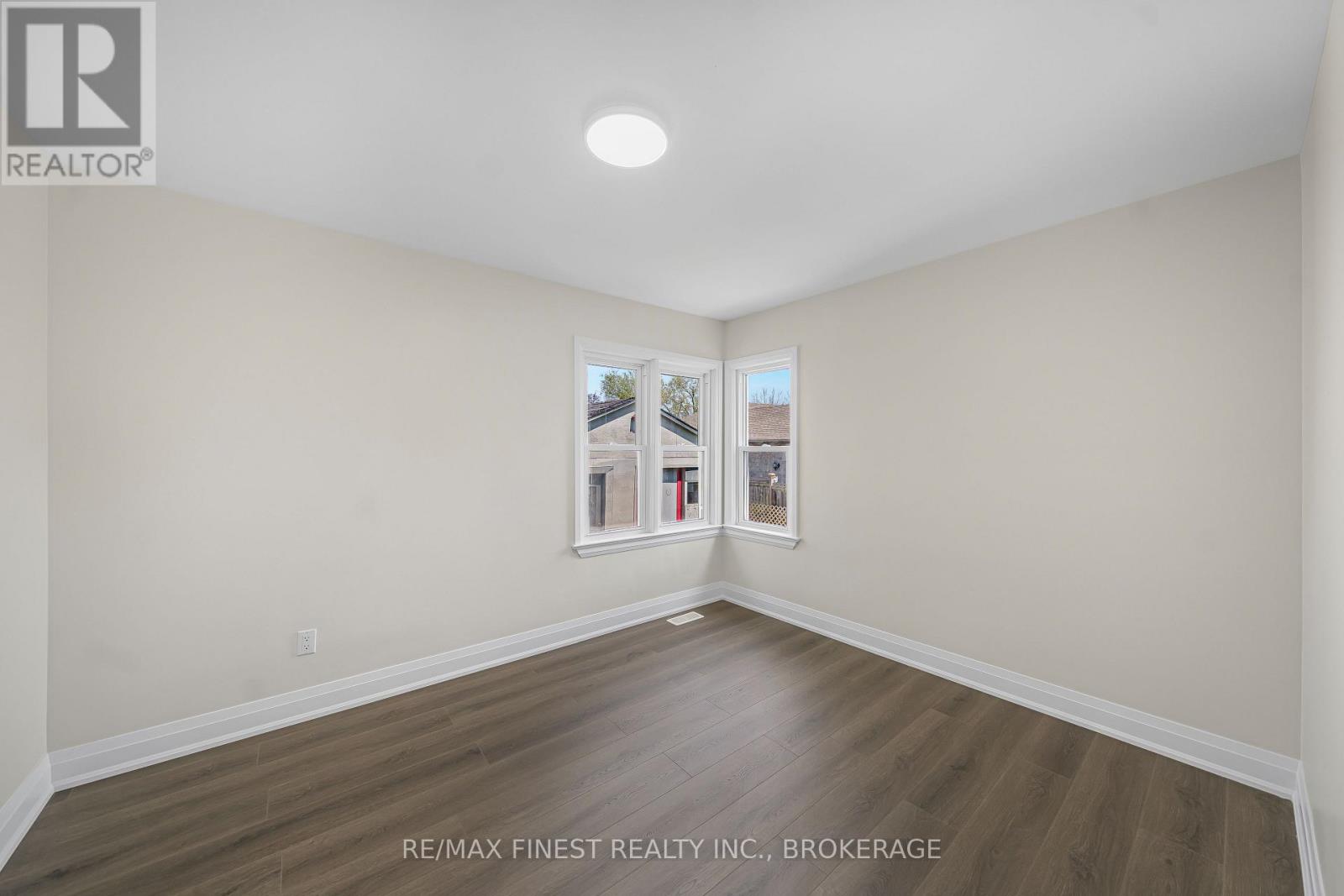 320 ACADEMY STREET - 20