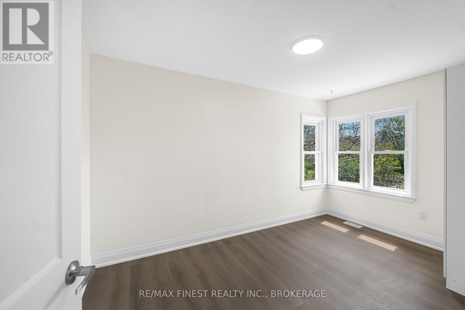 320 ACADEMY STREET - 22