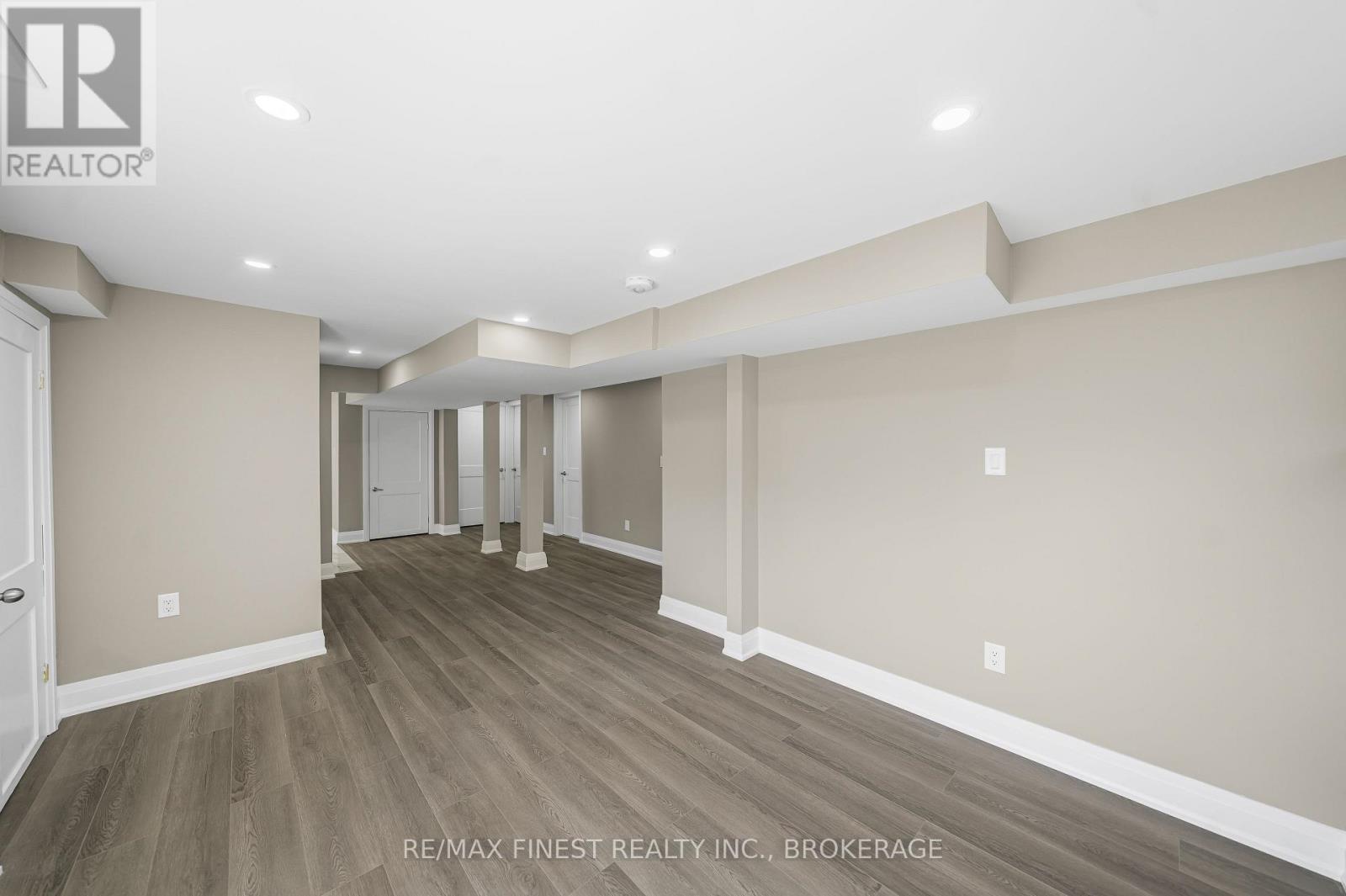 320 ACADEMY STREET - 32