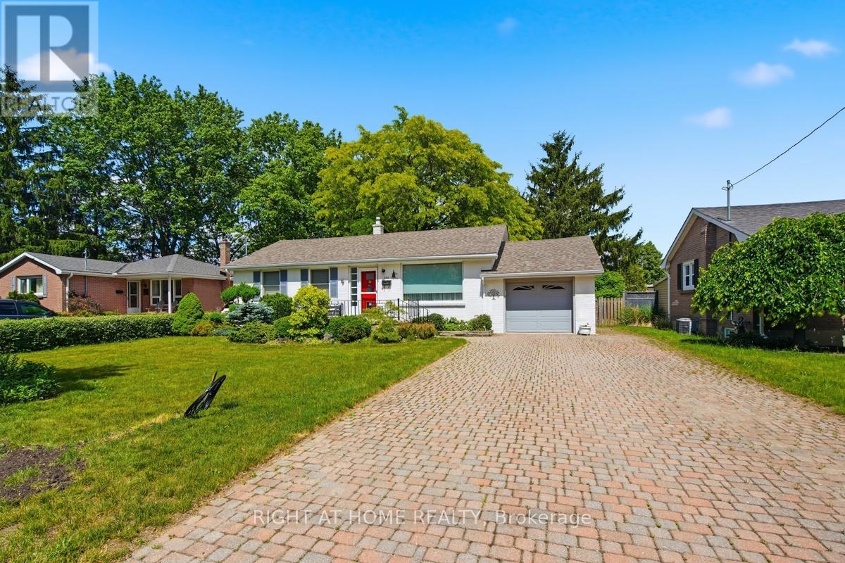 384 REGAL DRIVE - 3