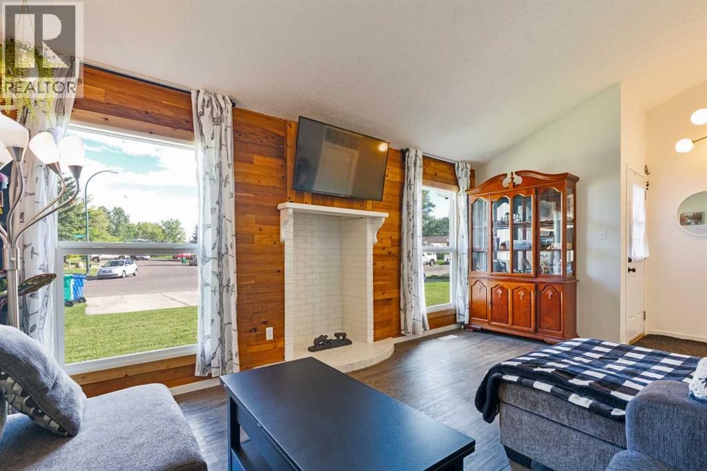 65 Princeton Crescent W - 5