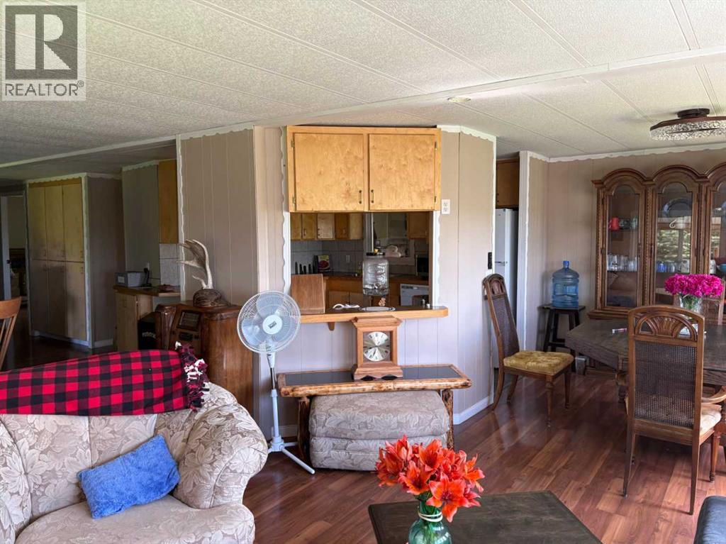 764047 RGE RD 35 - 8