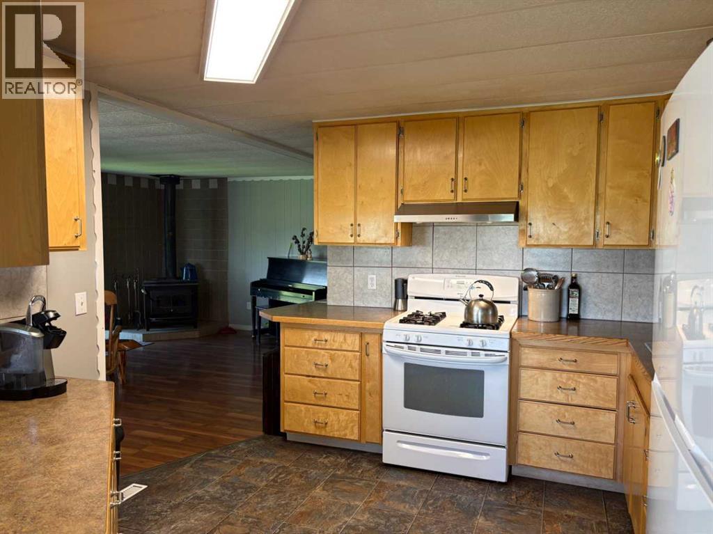 764047 RGE RD 35 - 3