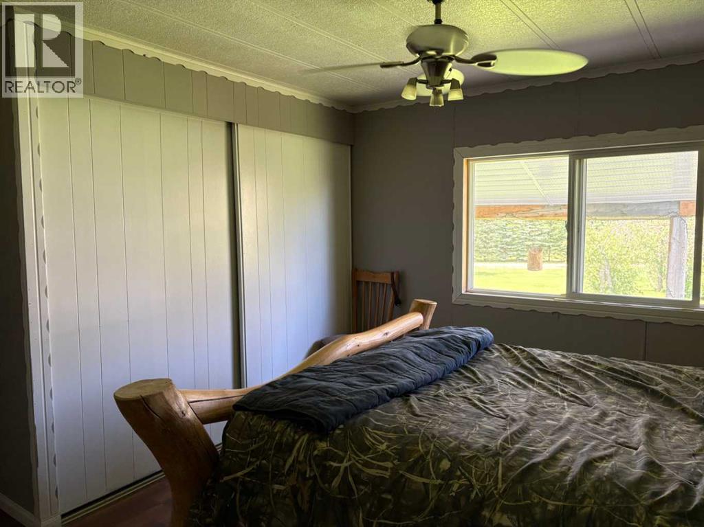764047 RGE RD 35 - 15
