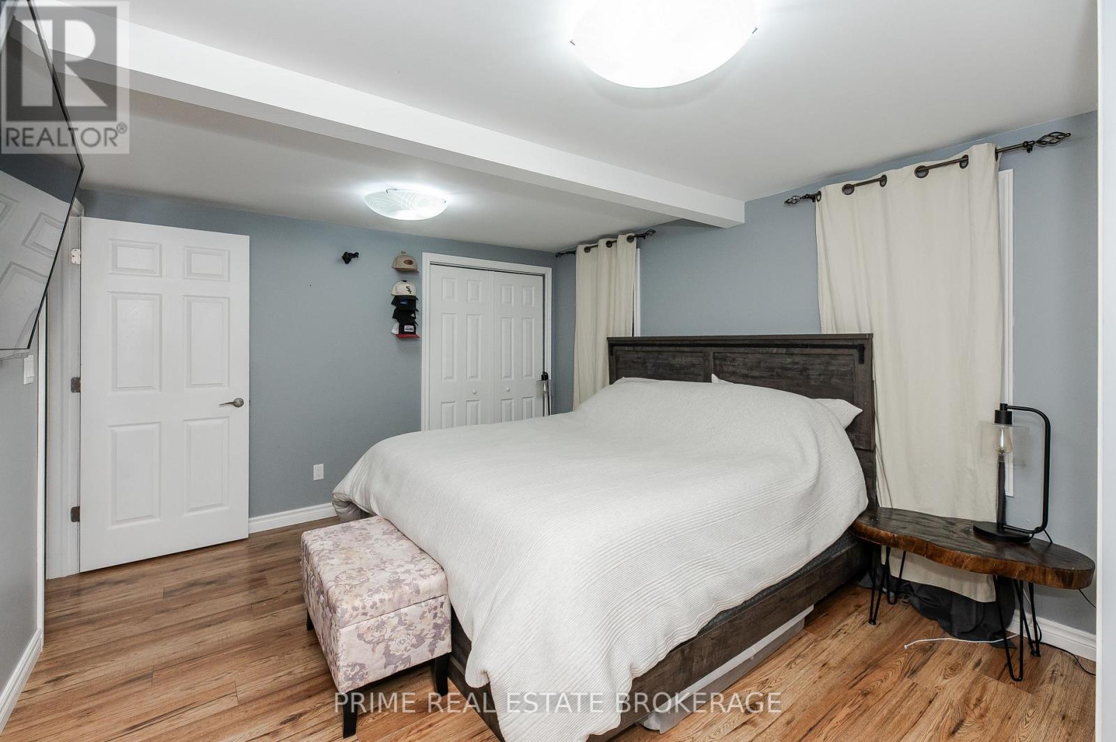 173 FURNIVAL ROAD - Image 28