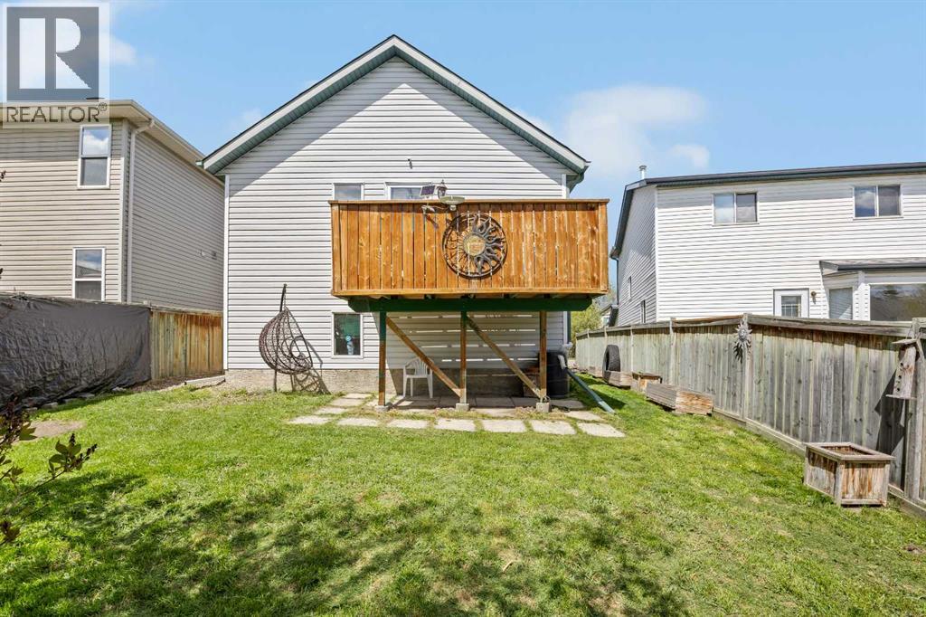 242 Hidden Spring Mews NW - 5