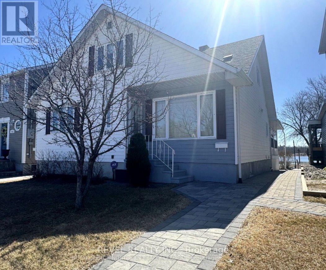 406 TOKE STREET - 1