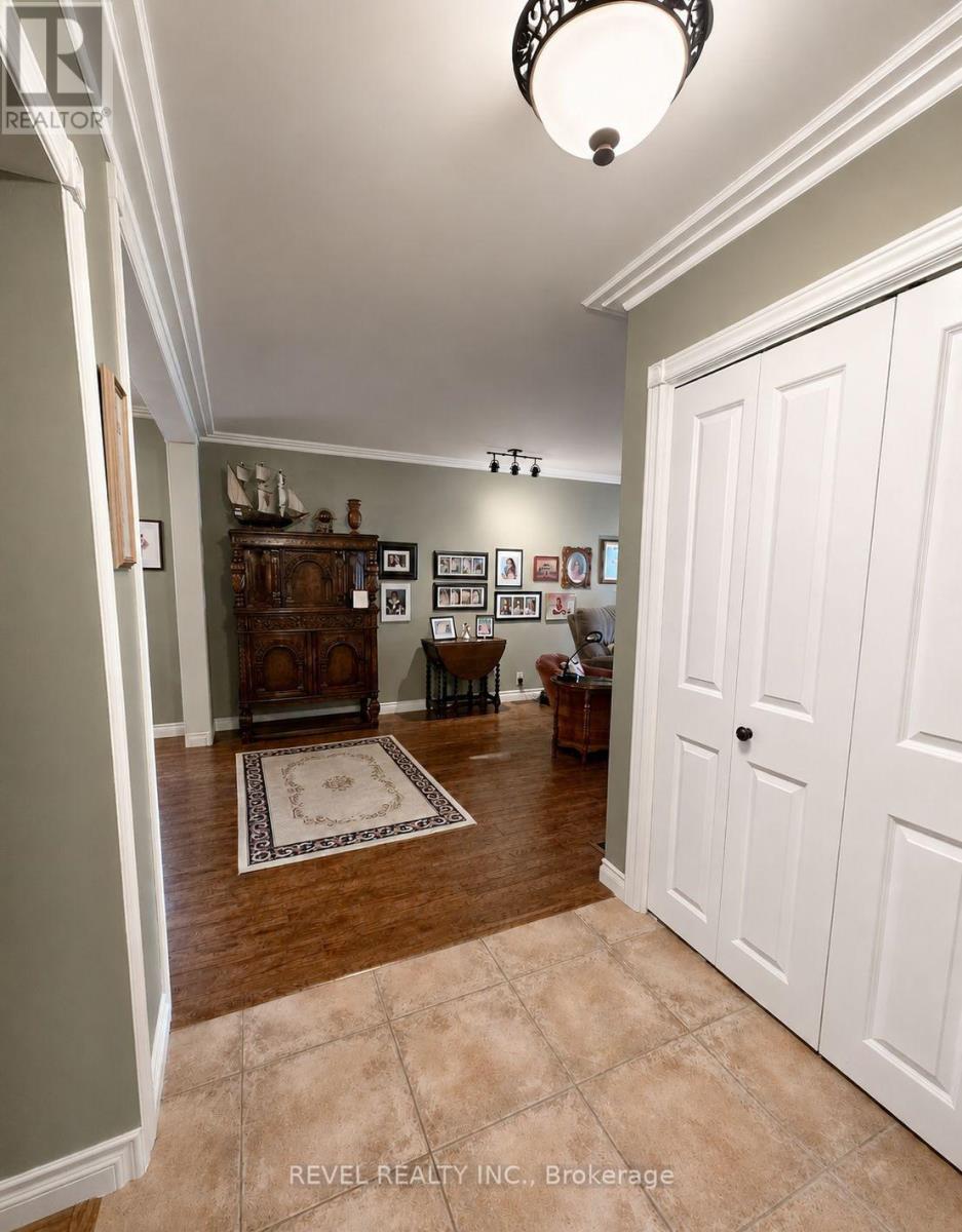 406 TOKE STREET - 7