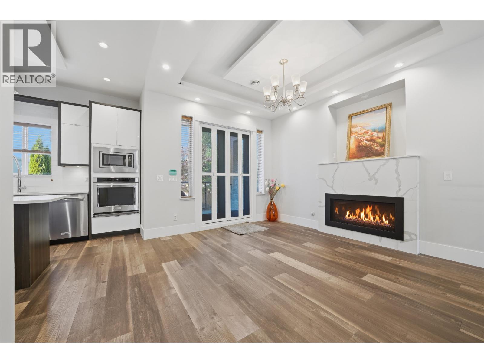 8 Bed, 8 Bath House for Sale in Vancouver – 3123 E 7TH AVENUE, Vancouver – MLS# R3148462 - Image 10