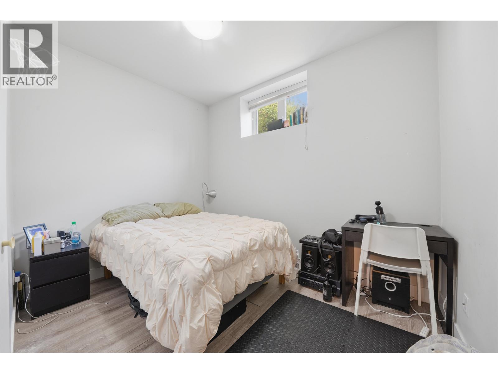 8 Bed, 8 Bath House for Sale in Vancouver – 3123 E 7TH AVENUE, Vancouver – MLS# R3148462 - Image 36