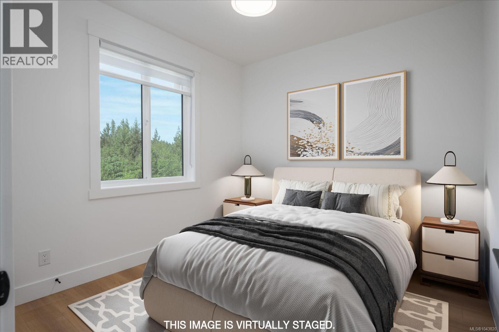 8019 Ridge Rd - 6