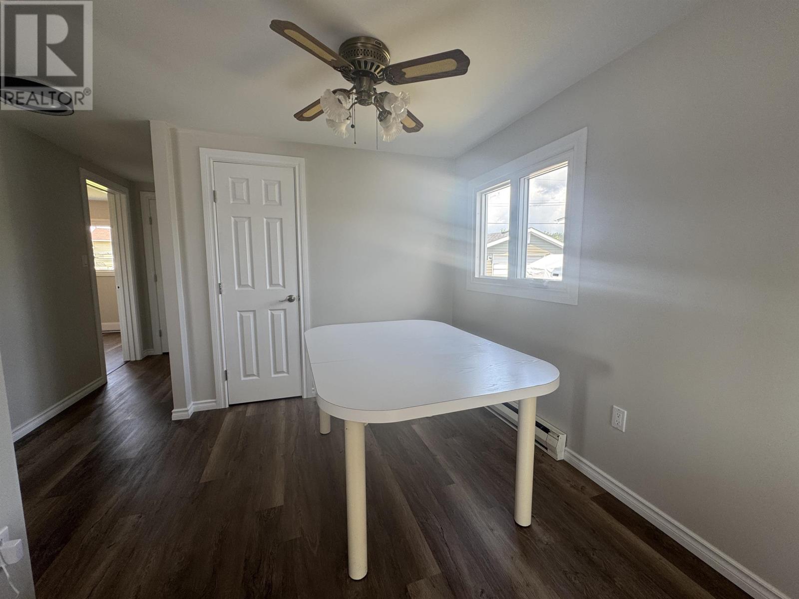 49 Otter Ave - 17