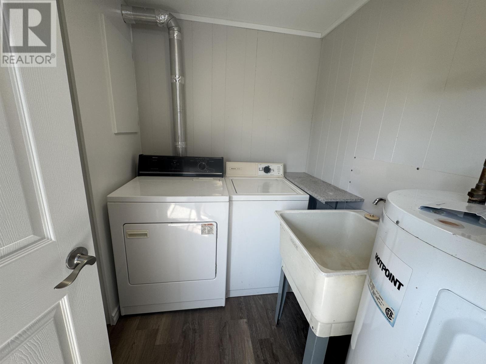49 Otter Ave - 23