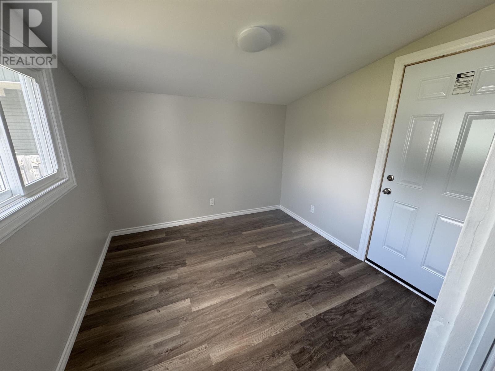 49 Otter Ave - 20