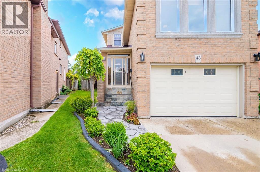 43 PURITAN Court - 4