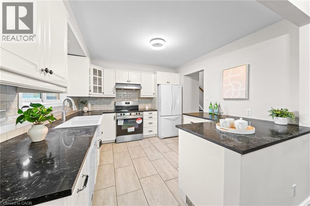 20 HIGHCROFT Court - Image 19