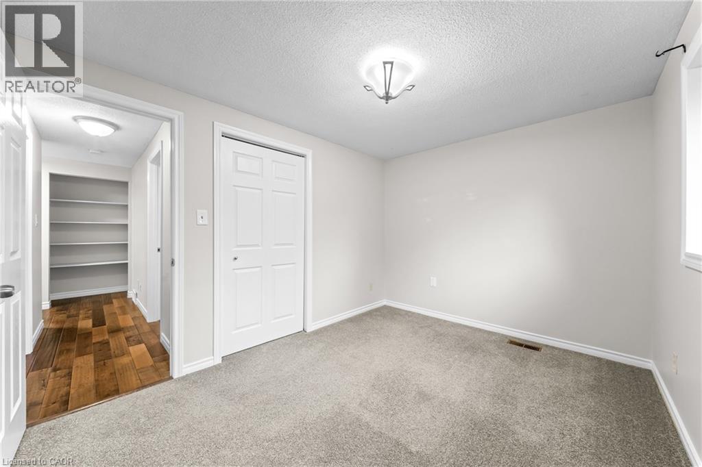 20 HIGHCROFT Court - Image 31