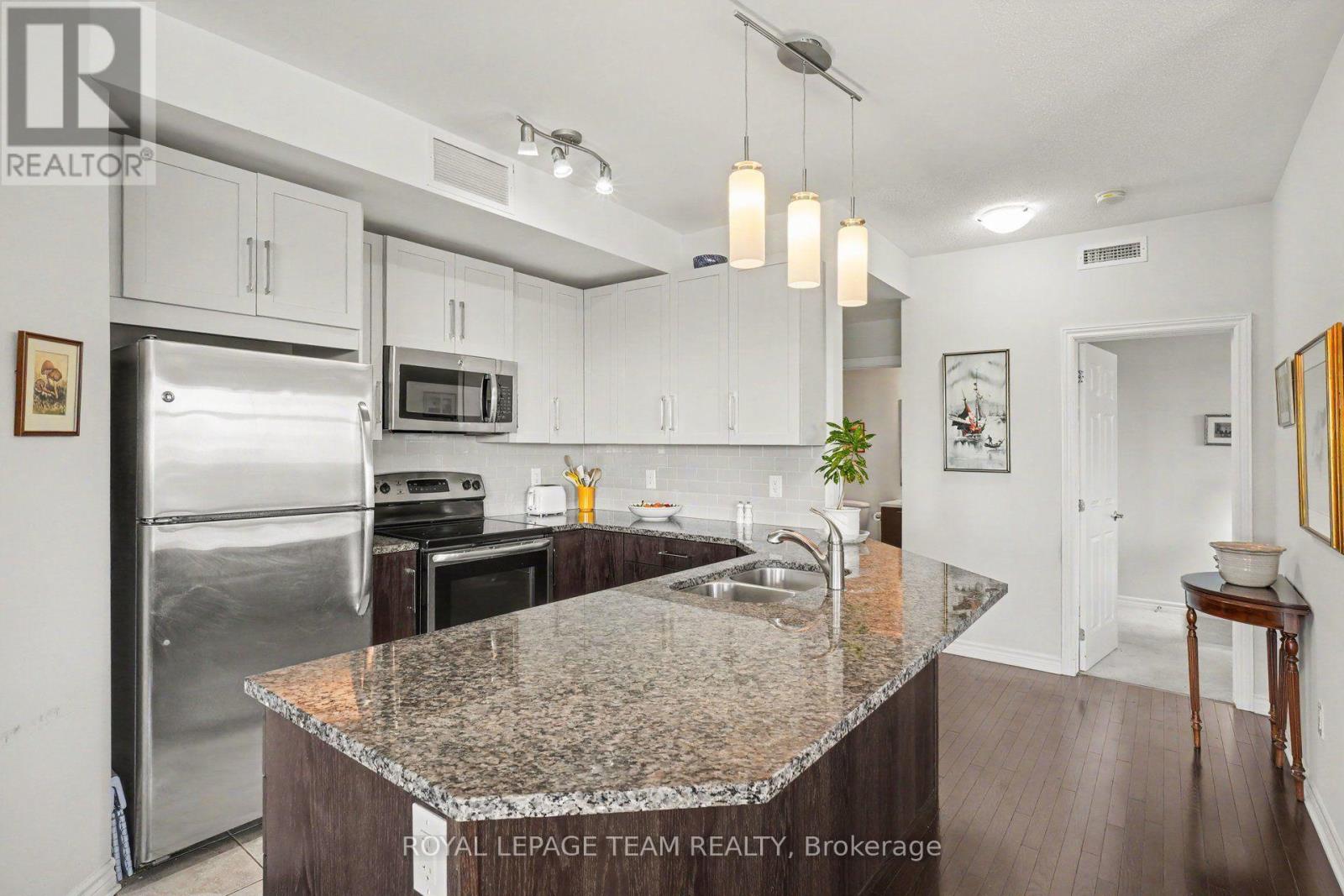 #304 180 GUELPH PRIVATE - Image 13