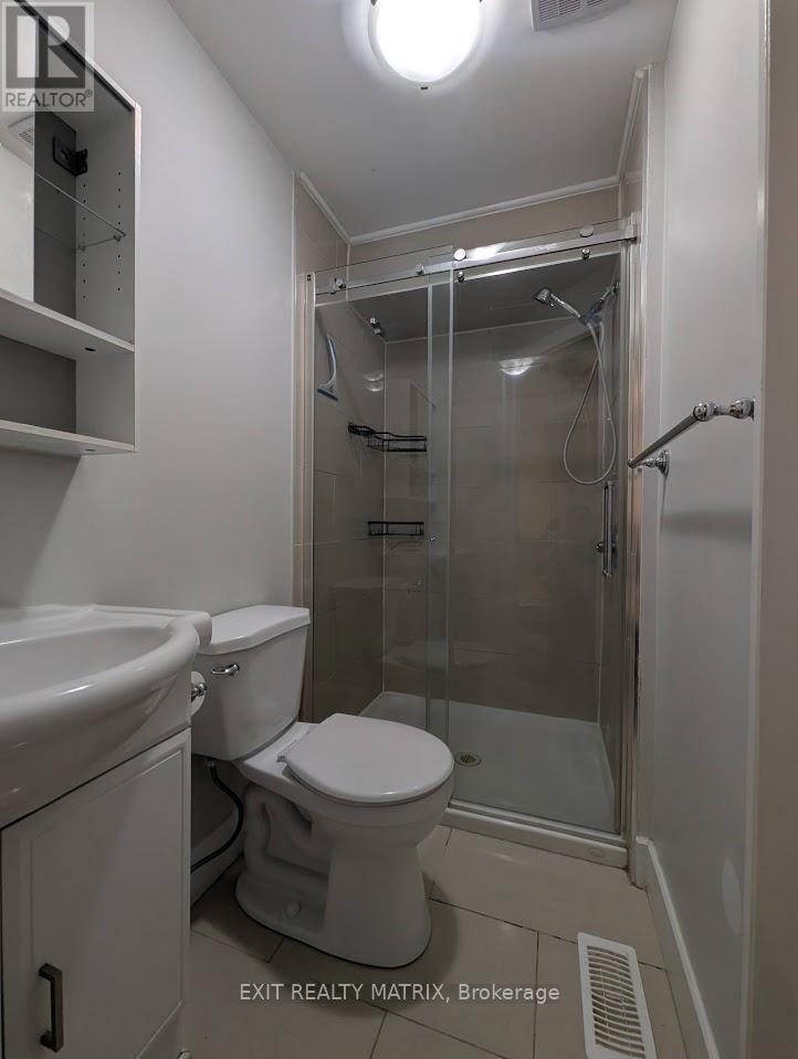 3 Bed, 2 Bath Multi-Family for Rent in Ottawa – B – 222 BLACKBURN AVENUE, Ottawa – MLS# X13589768 - Image 6