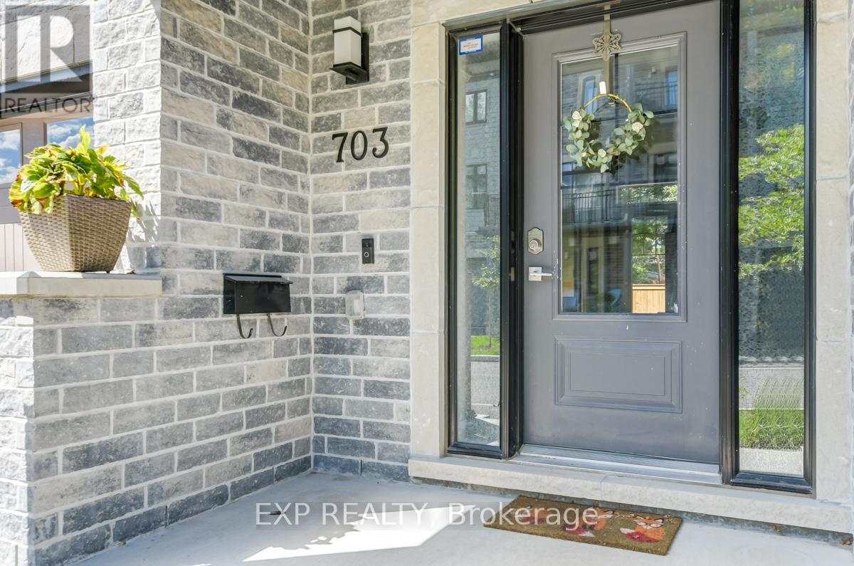 703 REVERIE PRIVATE - 2