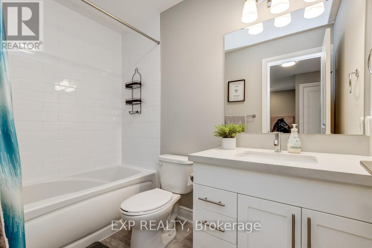 703 REVERIE PRIVATE - 21