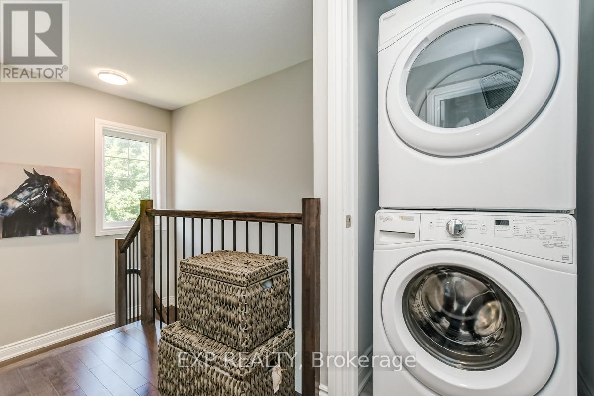 703 REVERIE PRIVATE - 23