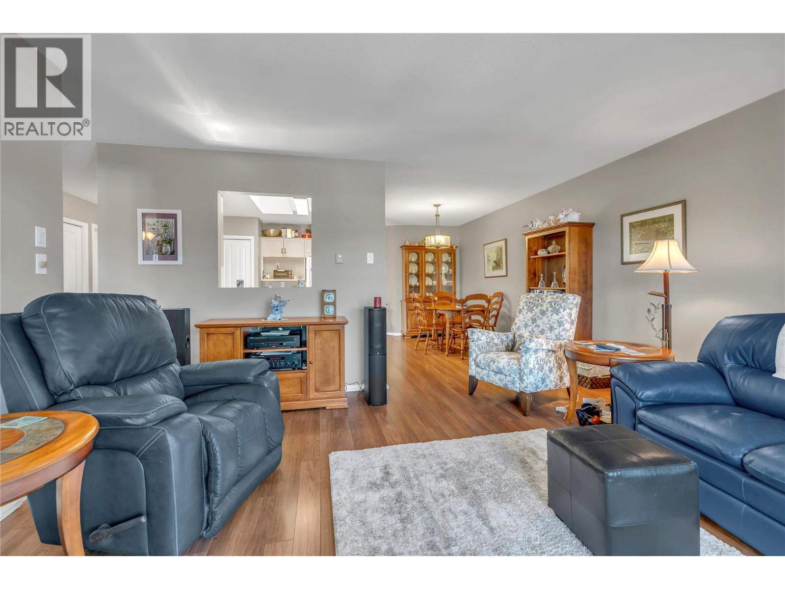 #306 8907 Pineo Court - 15