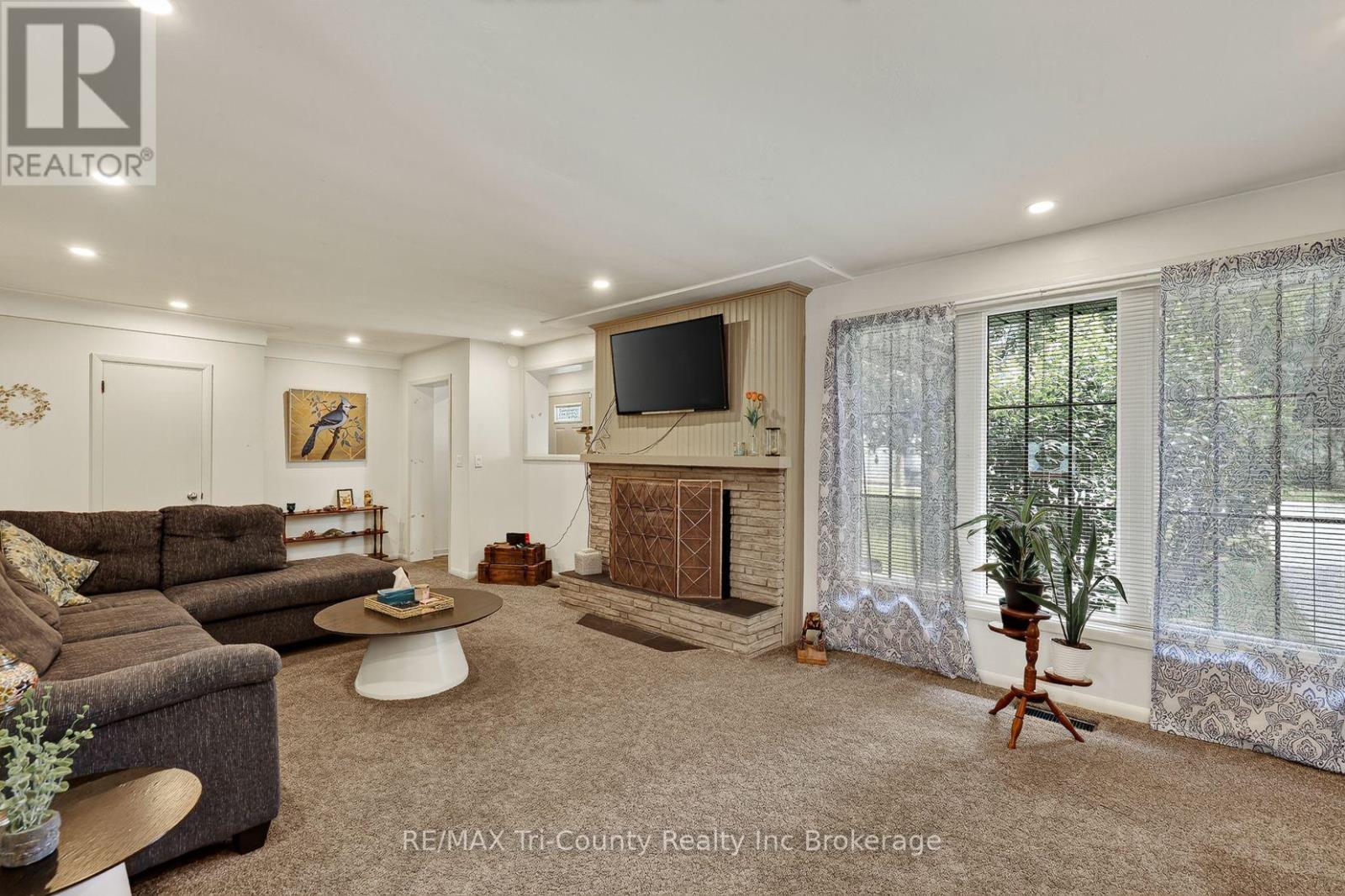 309 QUARTERLINE ROAD - 16