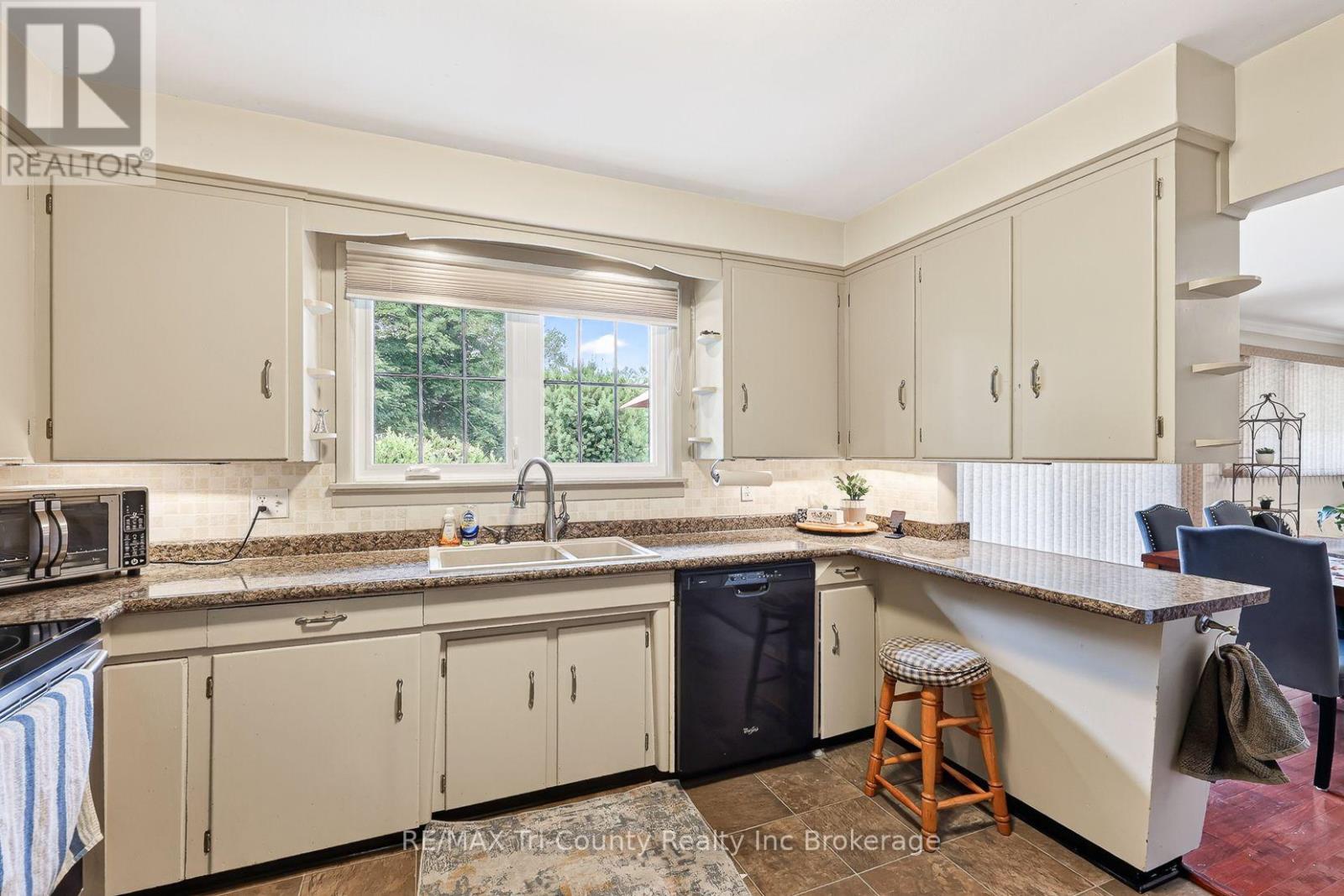 309 QUARTERLINE ROAD - 23