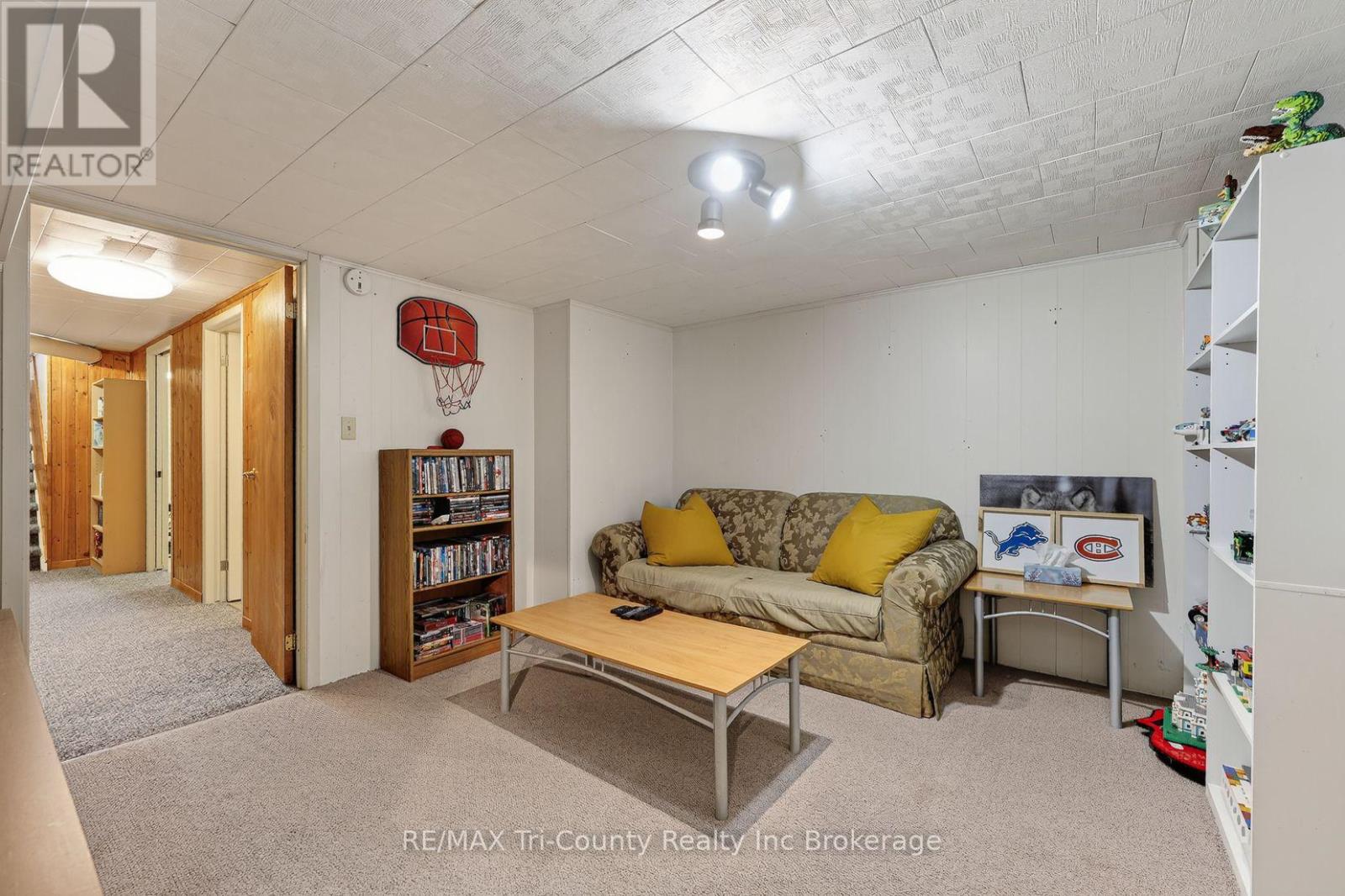 309 QUARTERLINE ROAD - 33