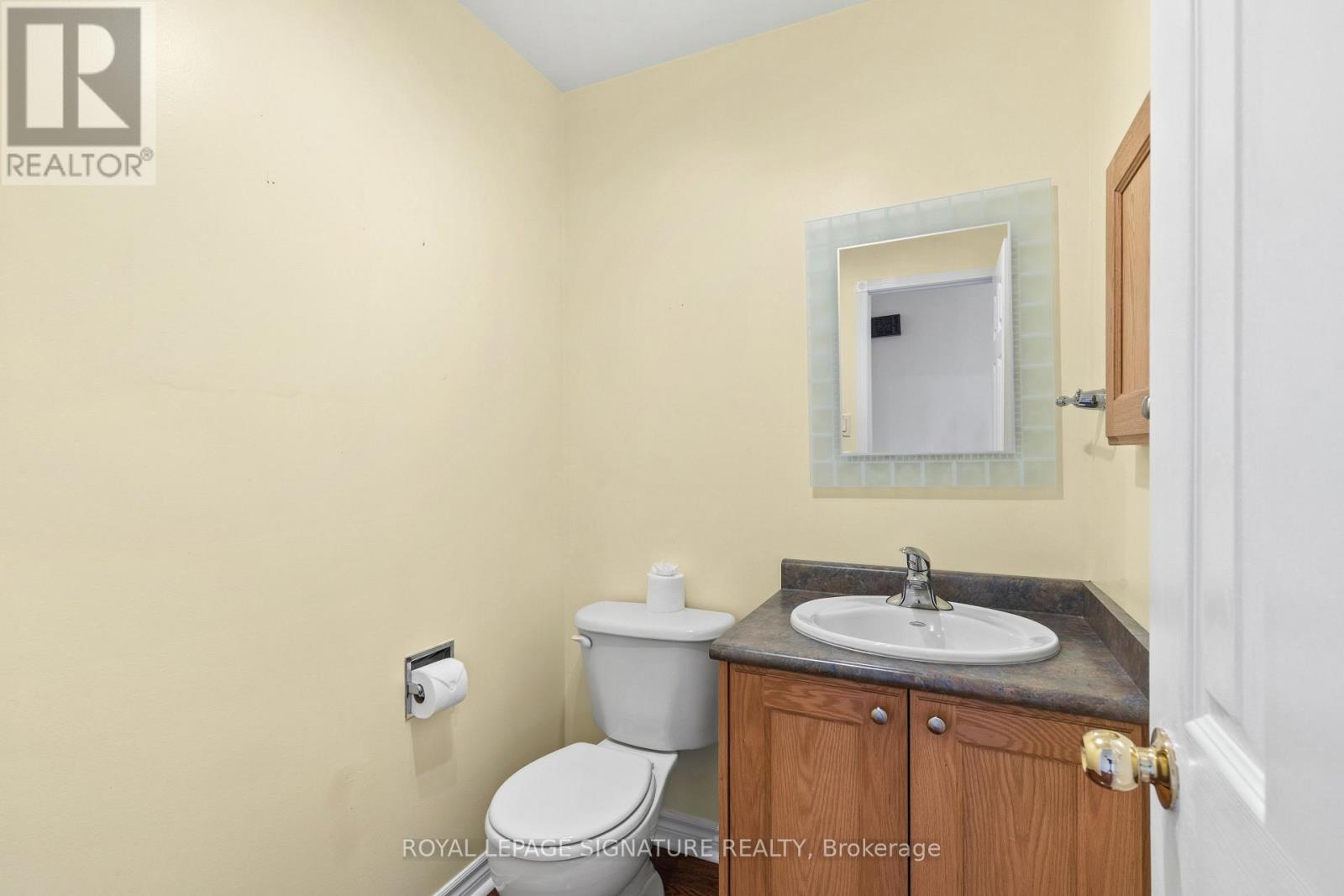 #42 580 EYER DRIVE - 13