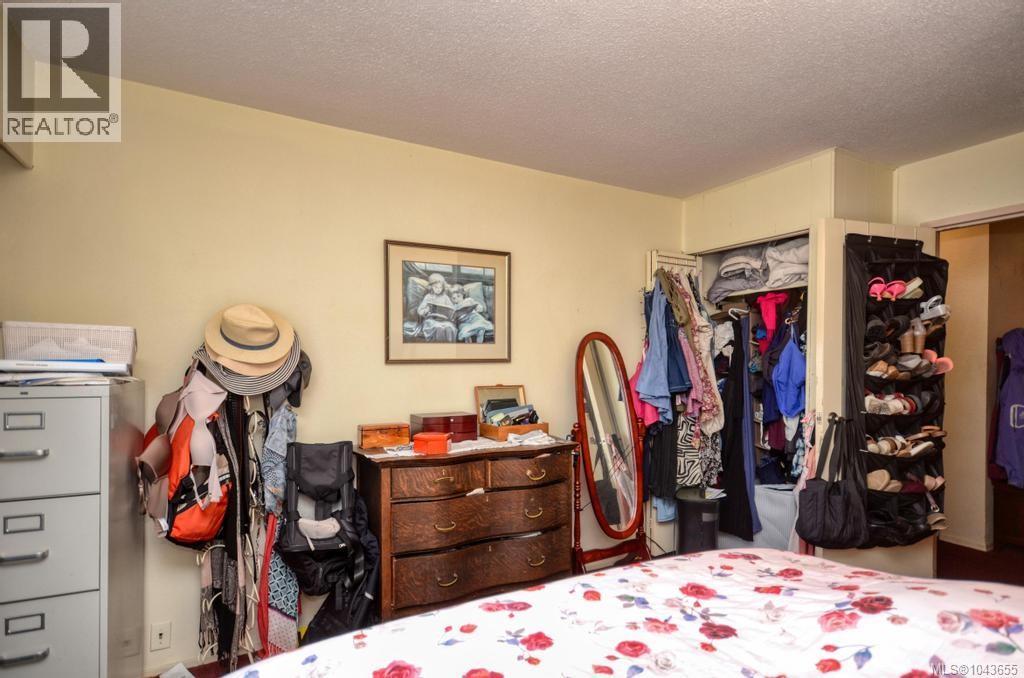 #312 848 Esquimalt Rd - 6